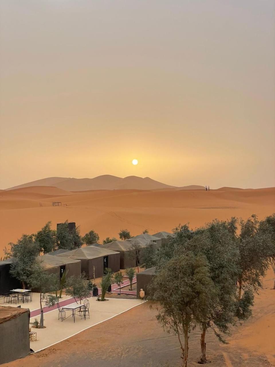 Merzouga Camel Trekking Camp Luaran gambar